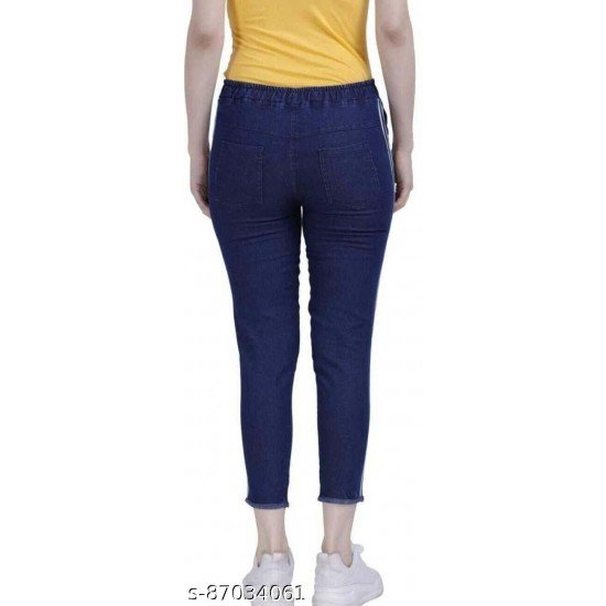 PRETTY FASHIONABLE WOMEN JEANS PRETTY FASHIONABLE WOMEN JEANS